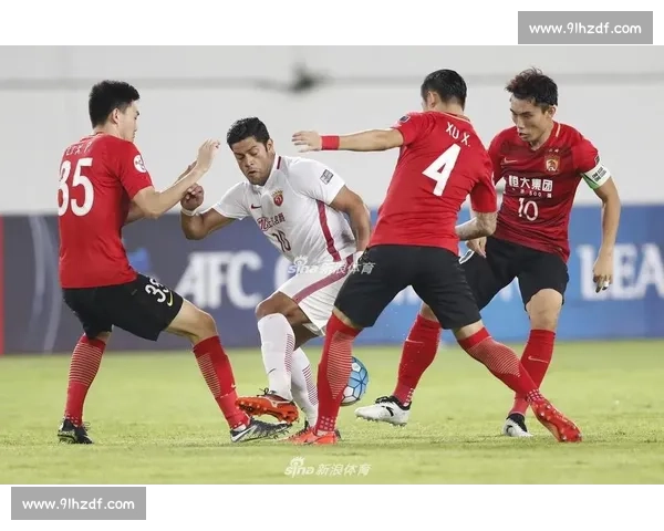 经典对决再现上海上港与广州恒大巅峰之战全场视频回顾